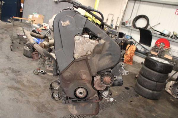 MOTEUR CITROEN / PEUGEOT 2.0HDI - Vue 3